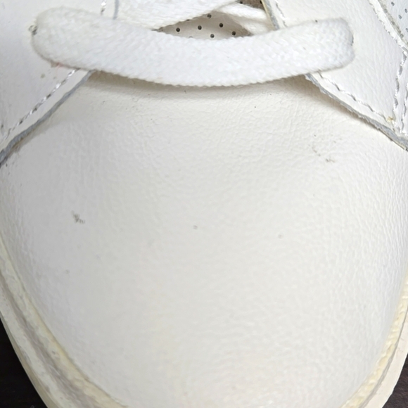 Dolce Vita Size 8.5 White Leather Lace Up Sneakers - Picture 10 of 10